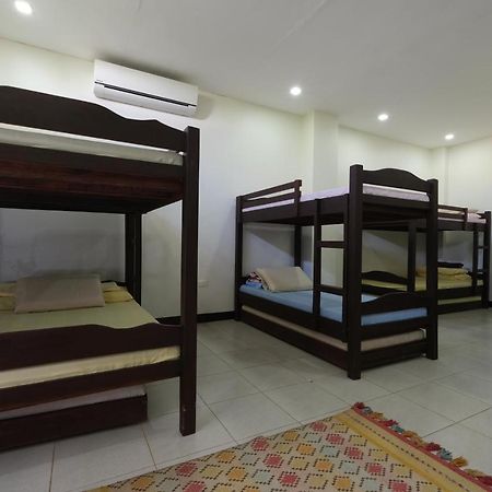 Balai Carmela Hotel Tuguegarao City Exterior foto
